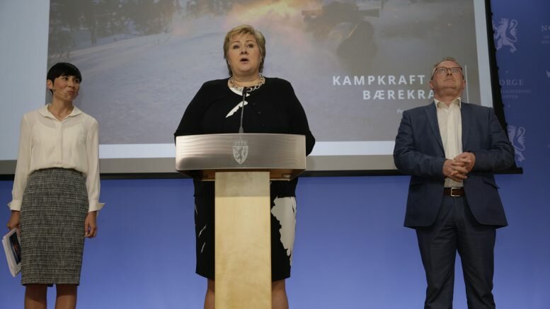 Prime Minister Erna Solberg, Minister of Defence Ine Eriksen Søreide and Deputy Progress Party, Per Sandberg