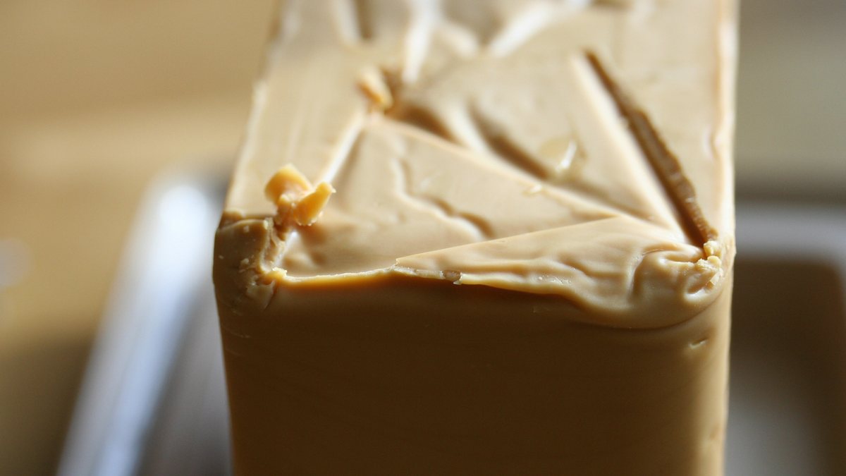 Norwegian Food Beyond Salmon: Brown Cheese, Fermented Fish, Kvæfjordkake and the Everyday Table