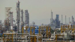 Iranian oil rafinery