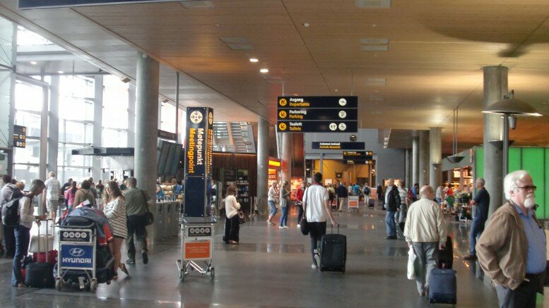 Oslo Airport Gardermoen. Passenger record cycling world championship customs