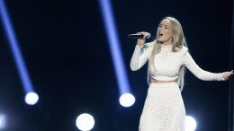 Agnete Johnsen won the Norwegian Eurovision final with song "Icebreaker"