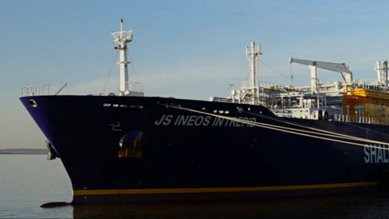 Giant Ships with shale gas from the US to Norway