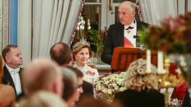 Politics and Pokémon under royal castle dinner