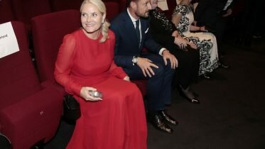 Crown Prince couple to “Kongens nei (The King’s Choice)” in Toronto