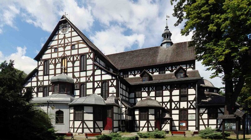Europe’s largest wooden church restored with Norwegian money