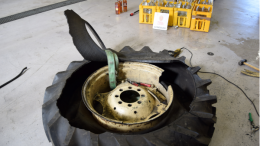 liquor Tractor Tire Svinesund smuggling