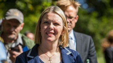Listhaug: Settlement goes much faster