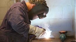 Apprenticeship Apprentice weld welding