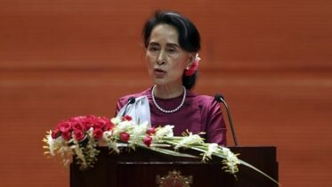 Portrait of Aung San Suu Kyi taken down in Oxford