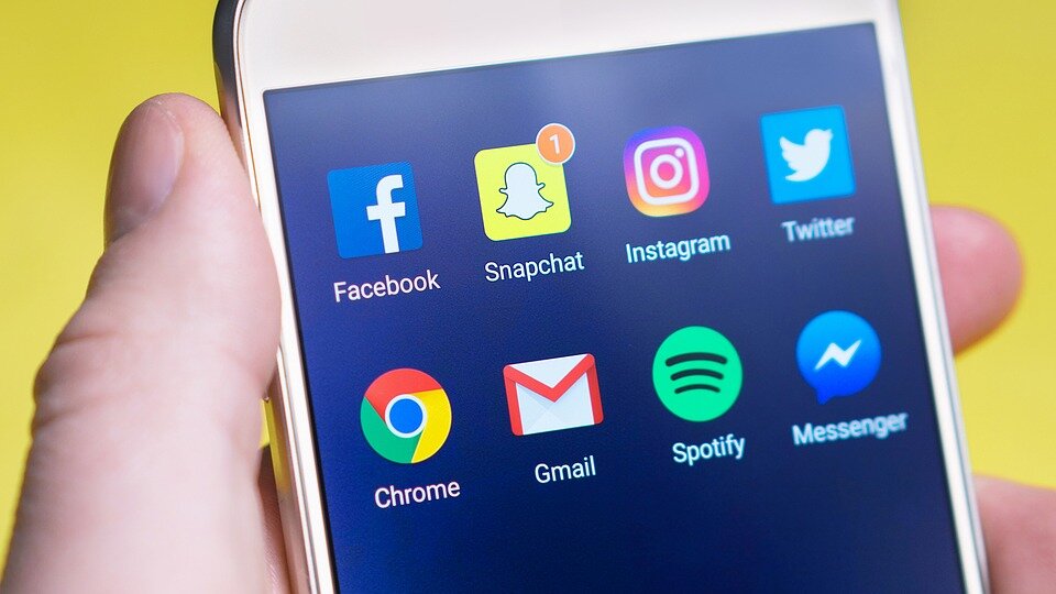 Big problems for Facebook, Instagram and WhatsApp
