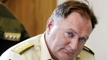Former Defence Chief says new Russian weapons are a threat to be taken seriously