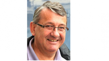 Foss to continue as Auditor General