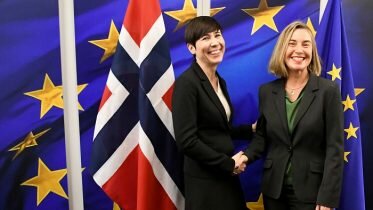 Søreide cautiously optimistic after Middle East meeting
