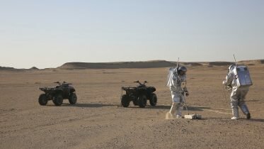 200 researchers from 25 countries train for Mars missions in Oman desert