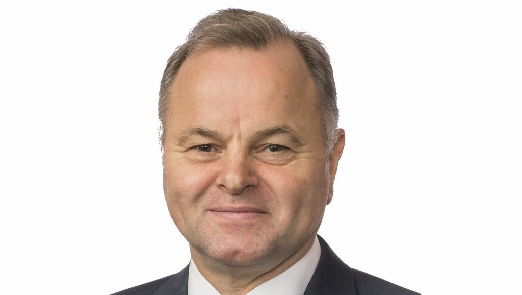 Olemic Thommessen withdraws as President