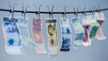 Now you must remember to use old bank notes