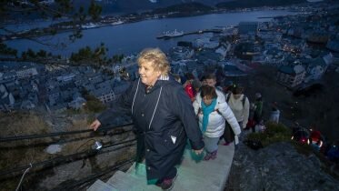 Solberg emphasised need for waste free seas while night hiking in Ålesund