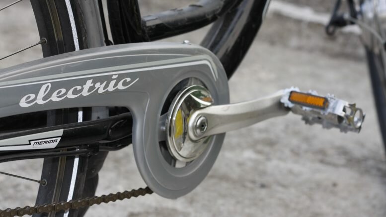 el-bike trondheim court electric bicycle