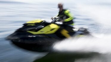 Three people involved in a water scooter accident in Lofoten