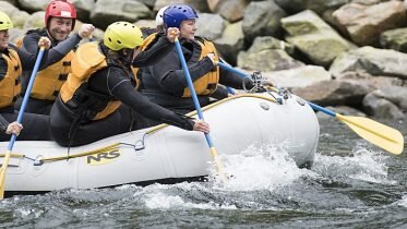 Erna handled the oars in Voss