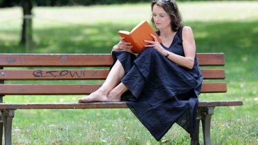 Book industry worries about sales decline