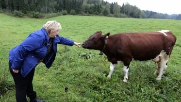 The Prime Minister meets crisis-struck farmers
