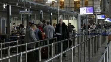A drunk man was removed from a plane at Gardermoen – tried to check in again