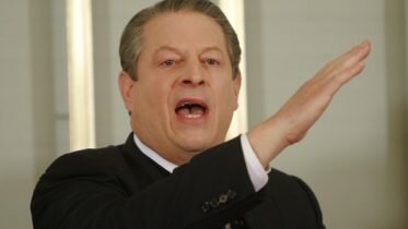Al Gore to Oslo as the primary speaker at the Nobel Peace Prize Forum
