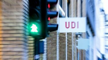 Further cuts to immigration management