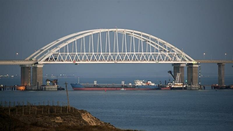 Ukraine demands release of vessels