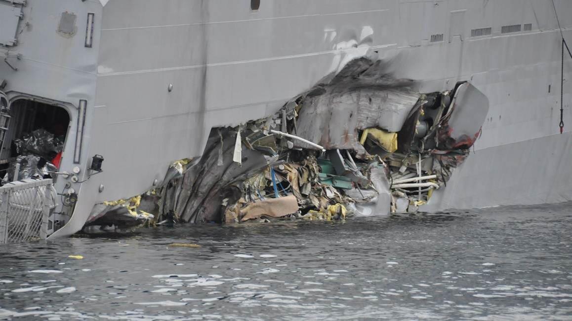 Difficult inside KNM Helge Ingstad