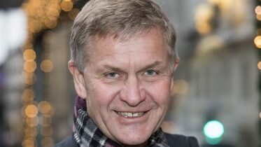 UN slaughters Erik Solheim in a report
