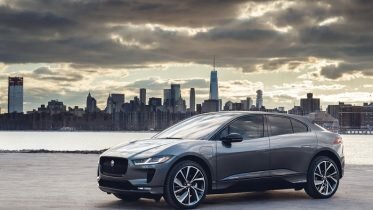 Two El-Jaguars to drive Oslo politicians