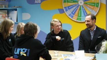 The Crown Prince opened a learning center at Gol