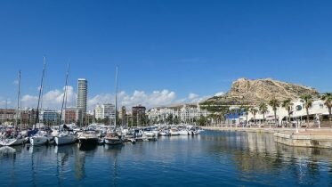 Wanted Norwegian woman arrested outside Alicante