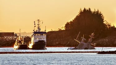 Raising of frigate Helge Ingstad could start on Monday