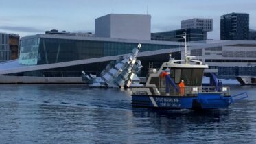 Port of Oslo builds an electric boat