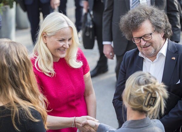 Crown Princess Mette-Marit is present at the opening of "The German-Norwegian Literature Festival.