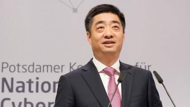 Huawei: “No More Walls”