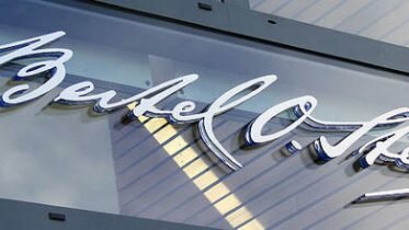Bertel O. Steen cuts 200 jobs