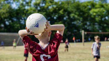 Children and youth in several municipalities will be covered for leisure activities