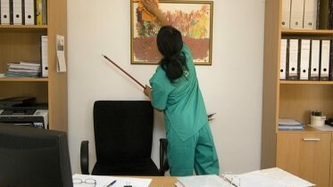A majority of the refugees that have completed introductory programs are at work