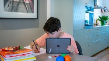 Homeschooling : 44 percent of parents did not have contact with the school
