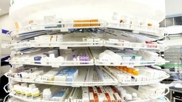 Pharmacy chain is temporarily laying off employees