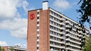 4,400 students are still in the housing queue