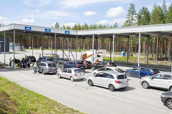 Customs Agents stop everyone who crosses the Swedish border