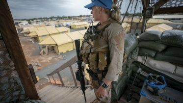 Norwegian UN soldiers keep a close eye on the situation in Mali