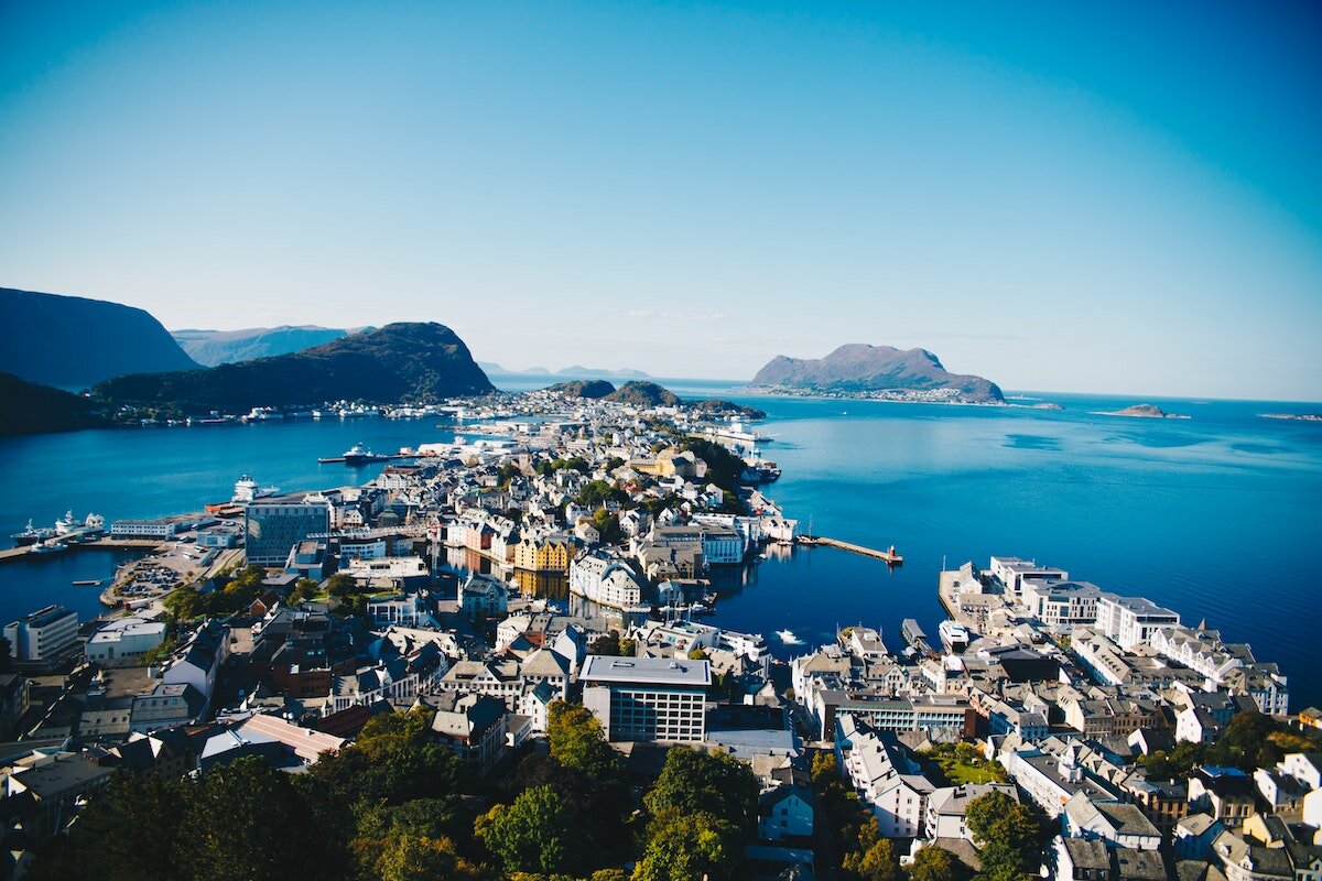 What makes Alesund, Norway the perfect getaway