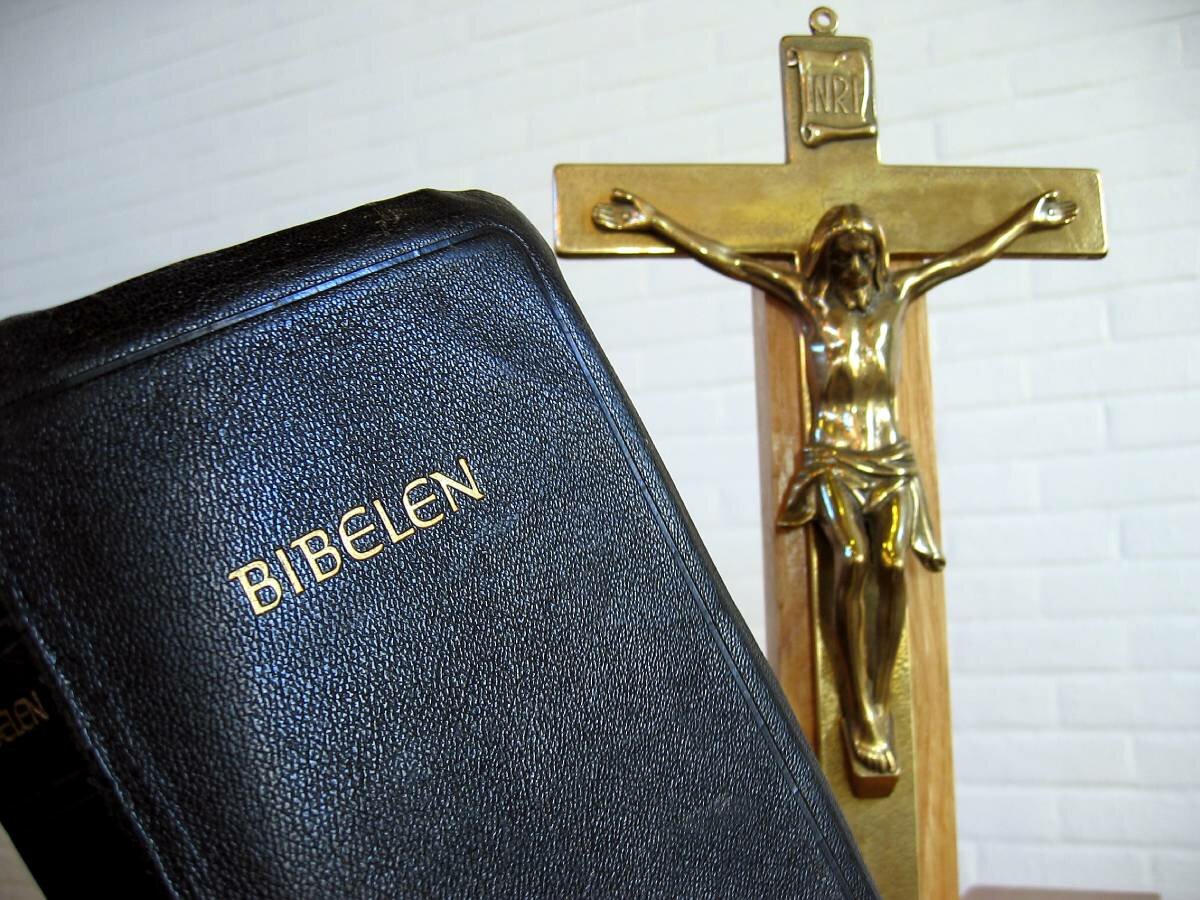 New directive sees Bibles discouraged from Norwegian schools, complaint filed