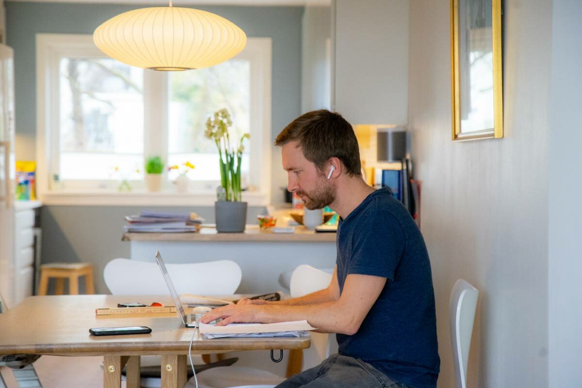 Some Norwegian companies now allow workers to alternate between the office and working from home